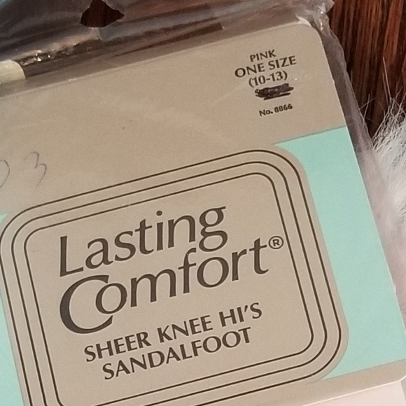 NWT Lasting Comfort pink knee high - Picture 2 of 2